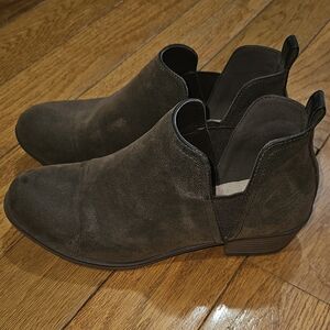 Faux Suede Chocolate Brown Booties by Natural Reflections (6.5)